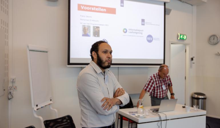 Foto van presentatie op RElevant